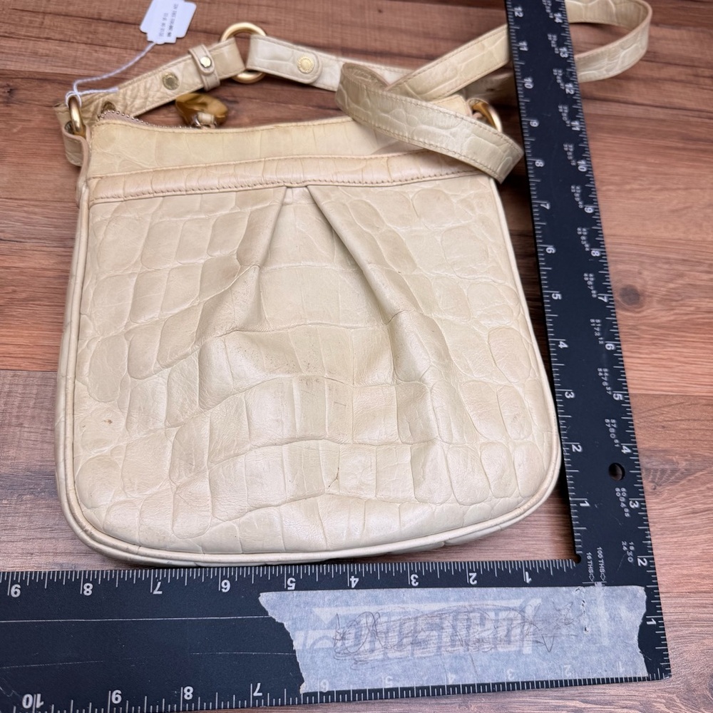 Brahmin Shimmer Cream and Tan Crocodile Embossed Adjustable Crossbody Bag - Picture 8 of 9
